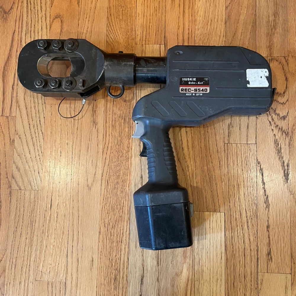 Huskie Tools REC-S540 Robo-Cut Hydraulic Rebar Wire Rope Cutter Made in Japan